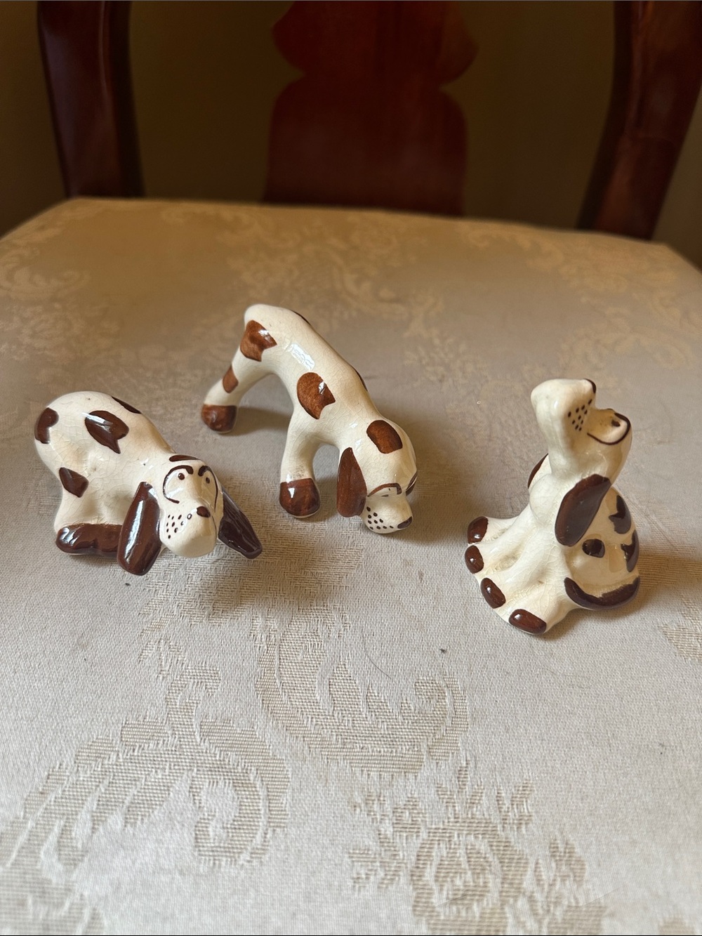Rio Hondo Hillbilly Hounds ceramic bloodhound dog trio, 1940s